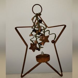 Rustic Metal Star Wall Hanging with Faux Berry Garland and Candleholder